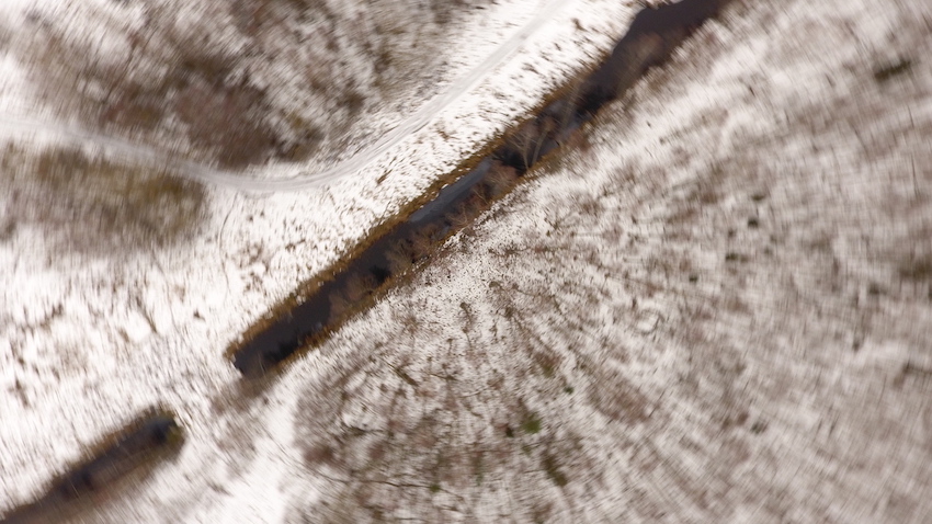 Figura 16 Ejemplo de imagen borrosa tomada por un dron en una rotación hacia el siguiente waypoint